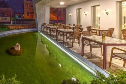 Anna Hotel - image 2