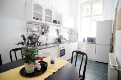 Palace Trees Apartment - image 19