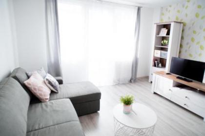 Grand Trees Apartment - image 1