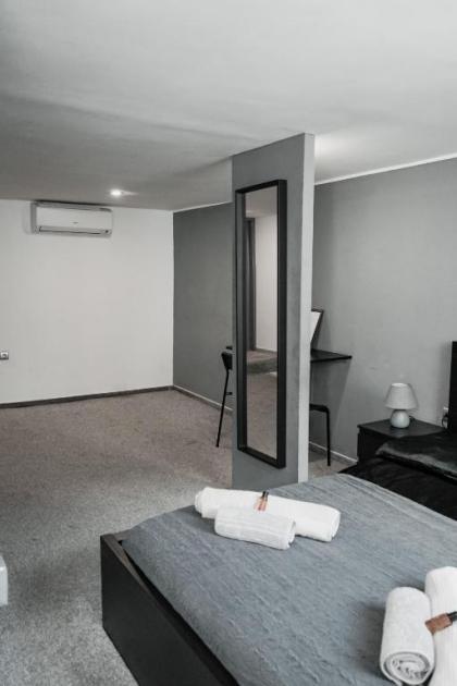 Luxury Residence Budapest - image 9
