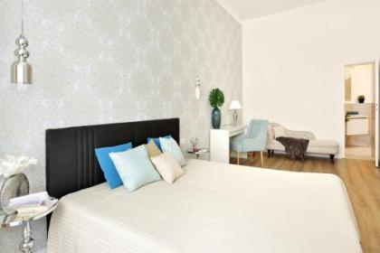 Julia superior apartment in the city center. - image 19