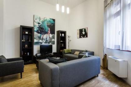 Family suite by Heroes' Square - image 1