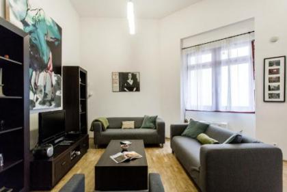 Family suite by Heroes' Square - image 8
