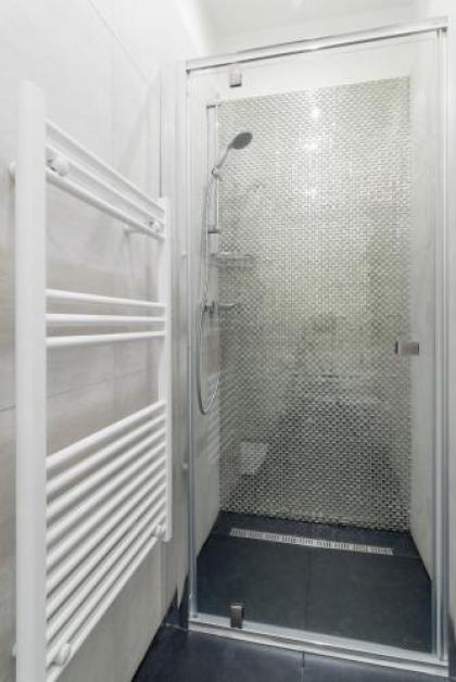 K11 Exclusive Apartment at Szimpla - image 18