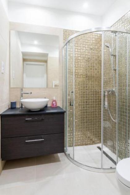 K11 Exclusive Apartment at Szimpla - image 9