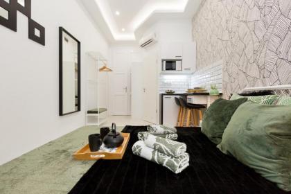 Budapest Holidays Residence - image 20