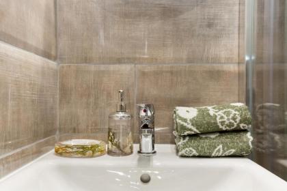 Budapest Holidays Residence - image 4