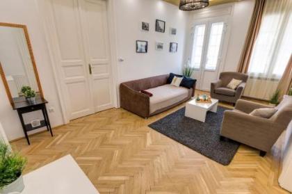 Real Apartments Zoltán - image 3