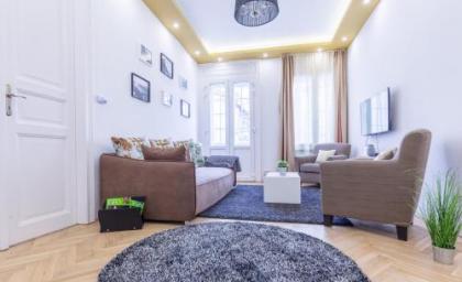 Real Apartments Zoltán - image 4