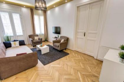 Real Apartments Zoltán - image 7