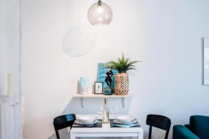New cozy home in the heart of Budapest - image 12