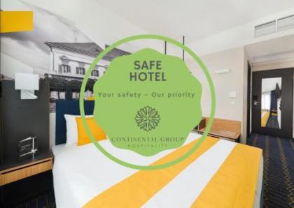 D8 Hotel - image 1