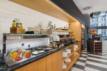 D8 Hotel - image 10