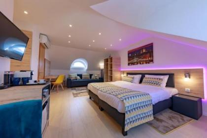 Christina Residence - image 1