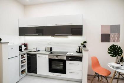 New luxury apartment in the center with A/C - image 6