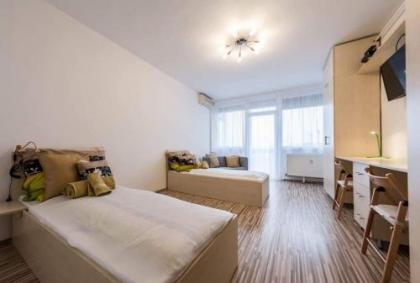 Central Home- Pesterzsébet - image 1