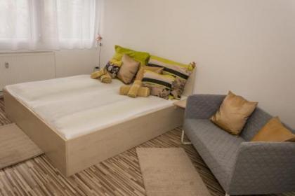Central Home- Pesterzsébet - image 2