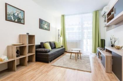 Corvin 4 Sun Resort Apartment - image 13
