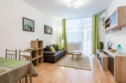 Corvin 4 Sun Resort Apartment - image 15