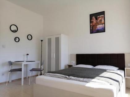 Zoom-Budapest Apartments - image 19