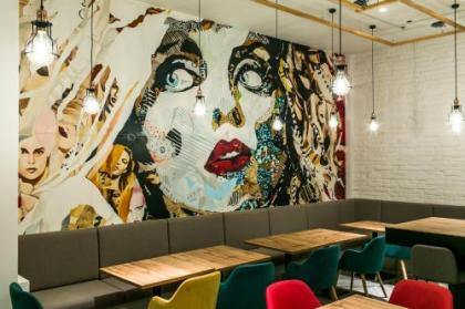 T62 Hotel - image 10