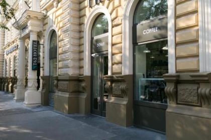 T62 Hotel - image 11