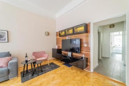 Rumbach Residence - image 12