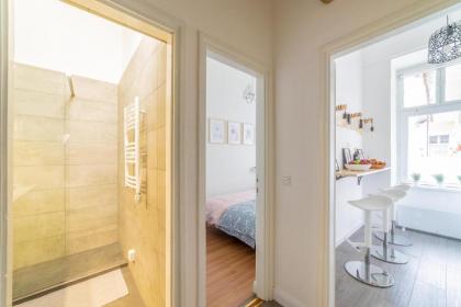 Rumbach Residence - image 19