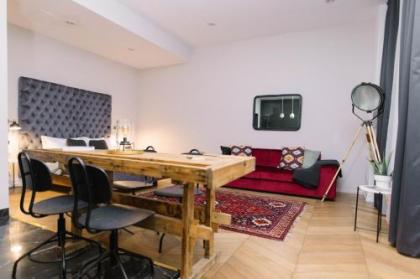 TG Hotel Suites Budapest - image 16