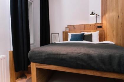 TG Hotel Suites Budapest - image 5