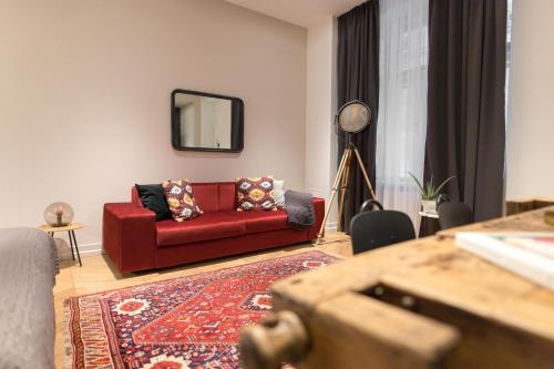 TG Hotel Suites Budapest - image 7