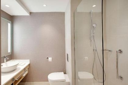 Hilton Garden Inn Budapest City Centre - image 1