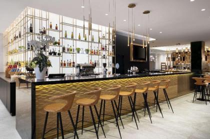 Hilton Garden Inn Budapest City Centre - image 11