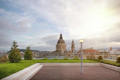 Hilton Garden Inn Budapest City Centre - image 3