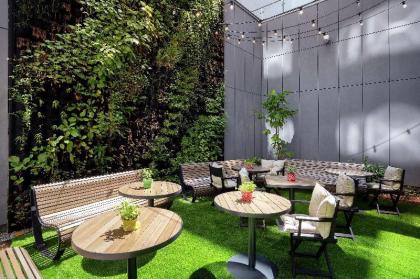 Hilton Garden Inn Budapest City Centre - image 7