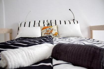 Minion & Snoopy Apartman - image 7