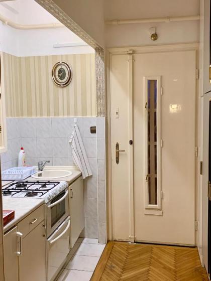 Perfect Studio Flat - image 11