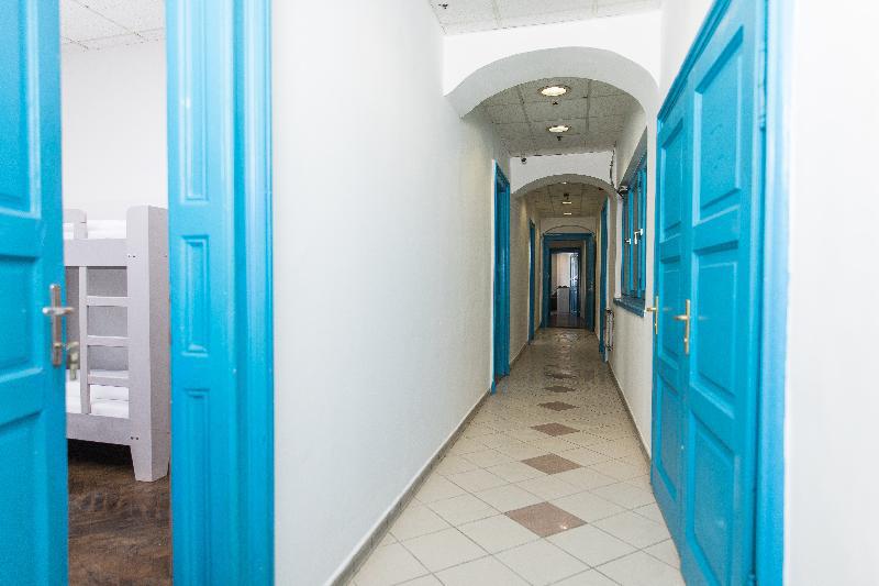 2B Hostel & Rooms - image 7