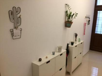 Central Market Hall Zen Hostel - image 5