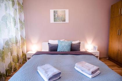 Peaceful cozy and new apartment with balcony - image 10