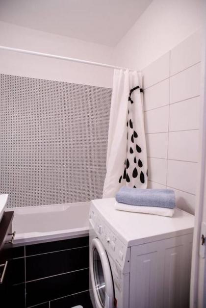 Peaceful cozy and new apartment with balcony - image 18