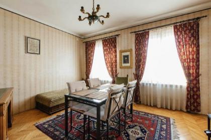 Vigado Sq. Panorama Apartment - image 2