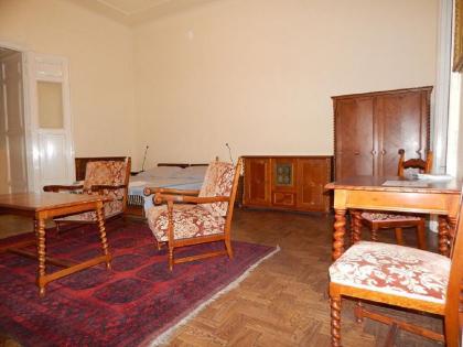 City Center Apartment - image 2