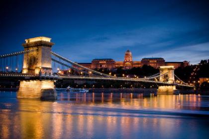 Hard Rock Hotel Budapest - image 5