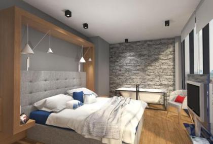 Up Hotel Budapest - image 3