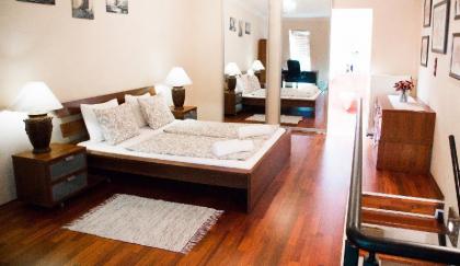 Elite One Bedroom Apartments 