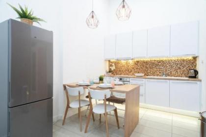 Super Central Apartment with A/C - image 18