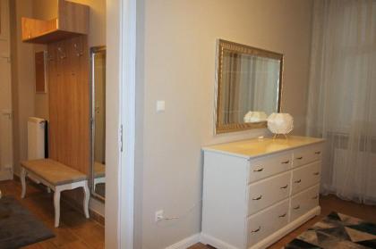 Polar Light Apartment - image 10