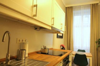 Polar Light Apartment - image 8