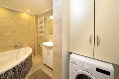 OrangeHomes Ráday apartment - image 19